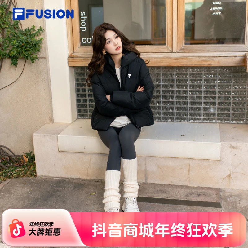 FILA FUSION斐乐潮牌羽绒服女2024冬季新款时尚休闲保暖连帽外套