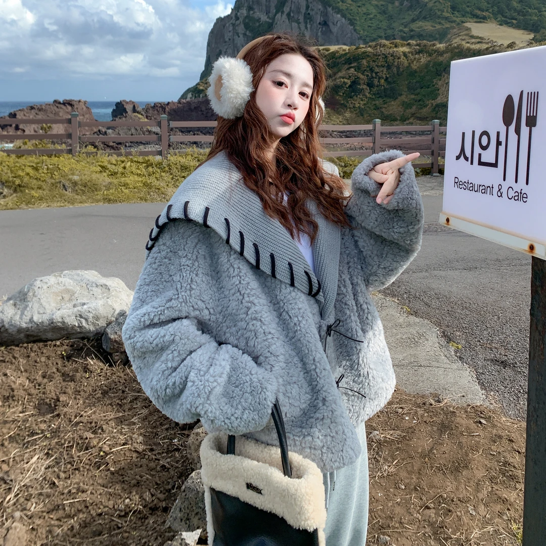 气质灰海军领针织拼接毛绒短外套女2025秋冬新款减龄学院风厚棉衣