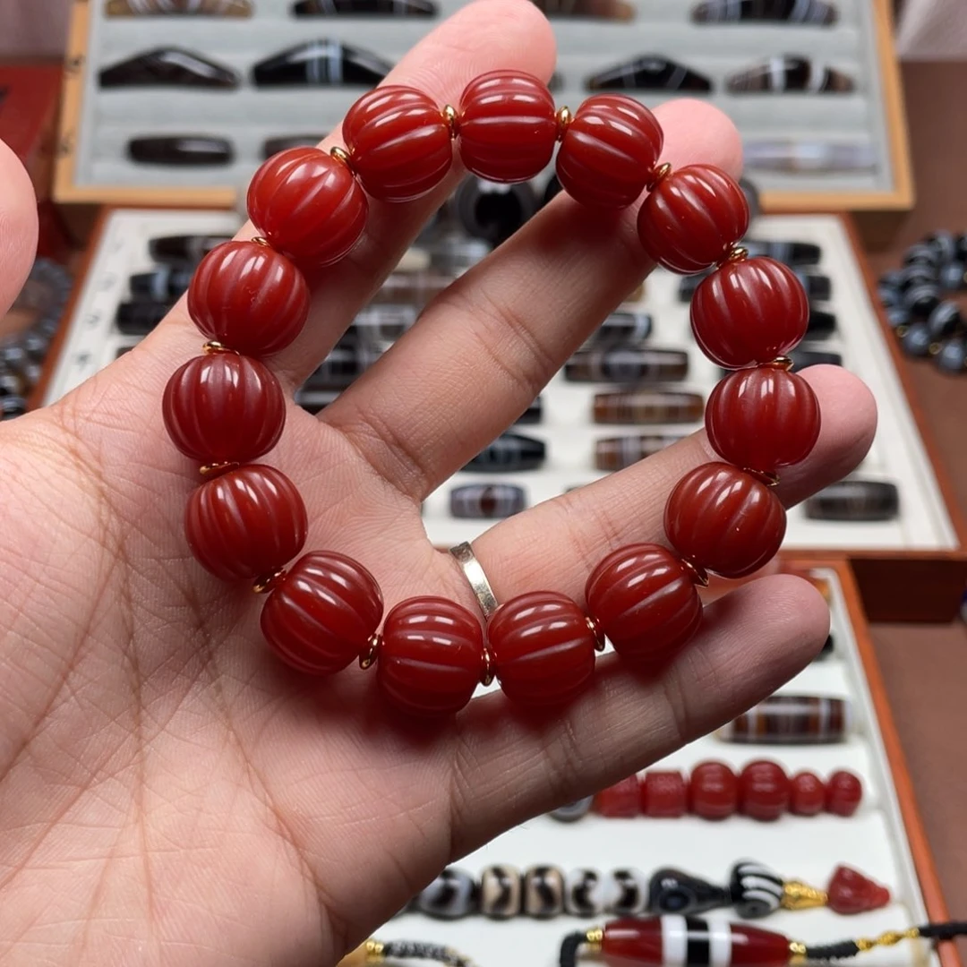 玛瑙/玉髓手串未镶嵌