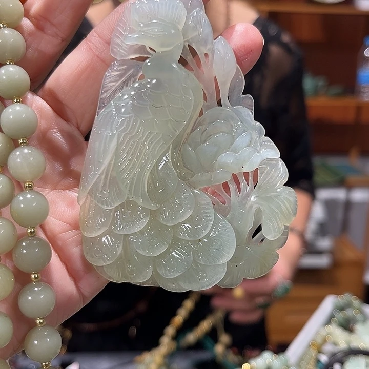 未镶嵌岫玉毛衣链