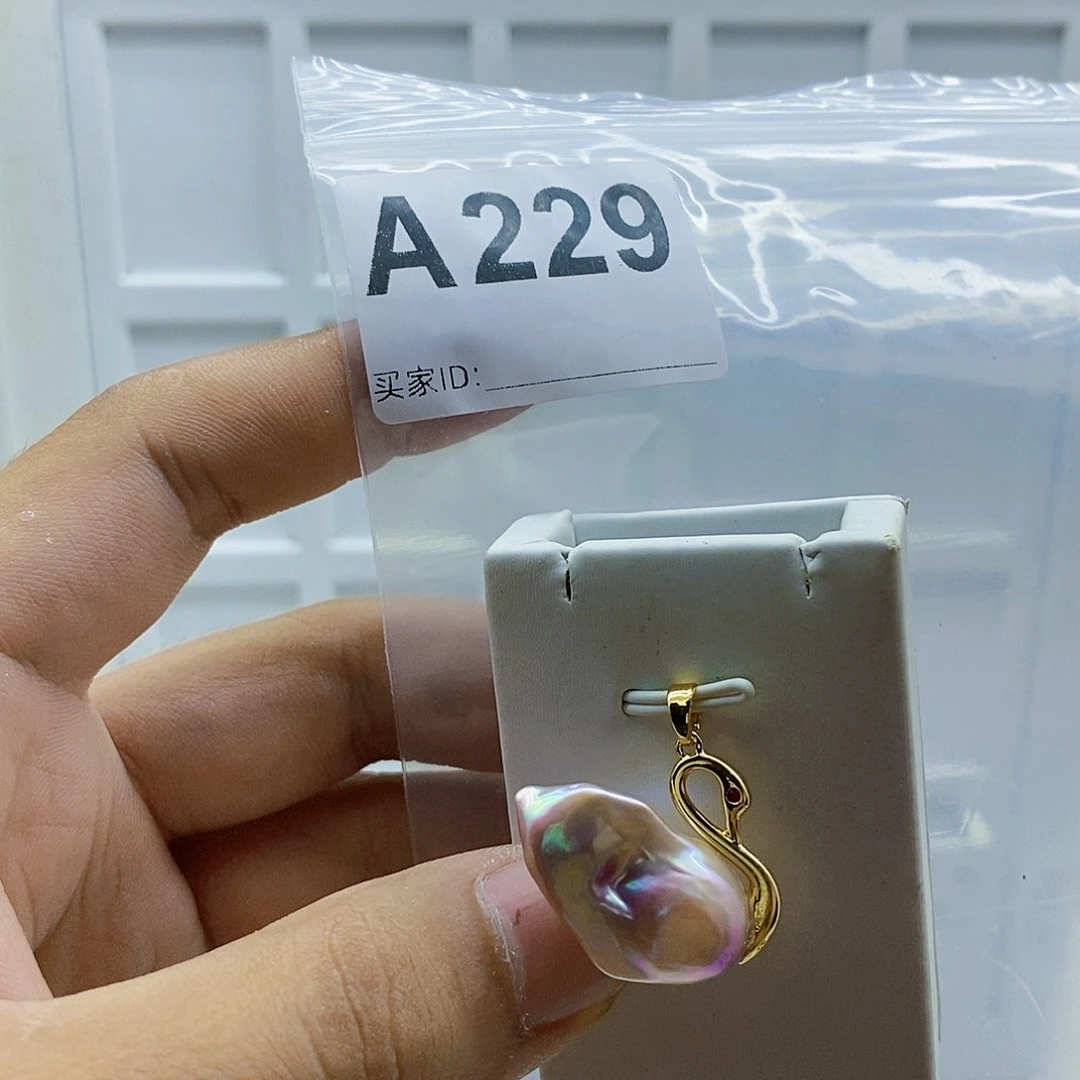 颈饰合金淡水珍珠