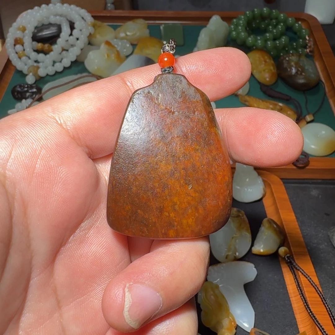 有***赚和田玉未镶嵌颈饰