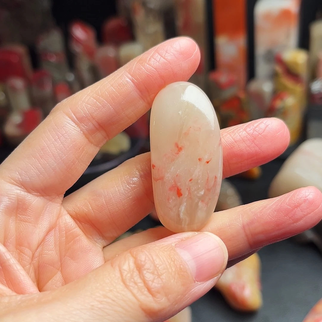 巴林石其他鸡血石