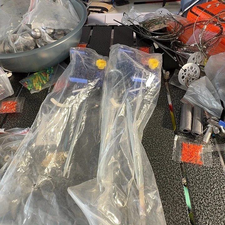 2号海杆自锁支架不退不换