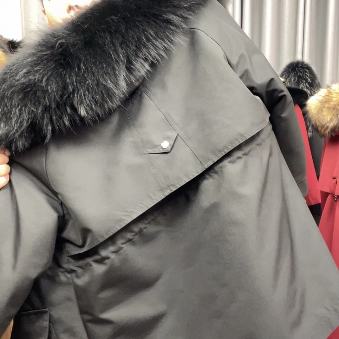 xxl码黑色外壳貉子毛领