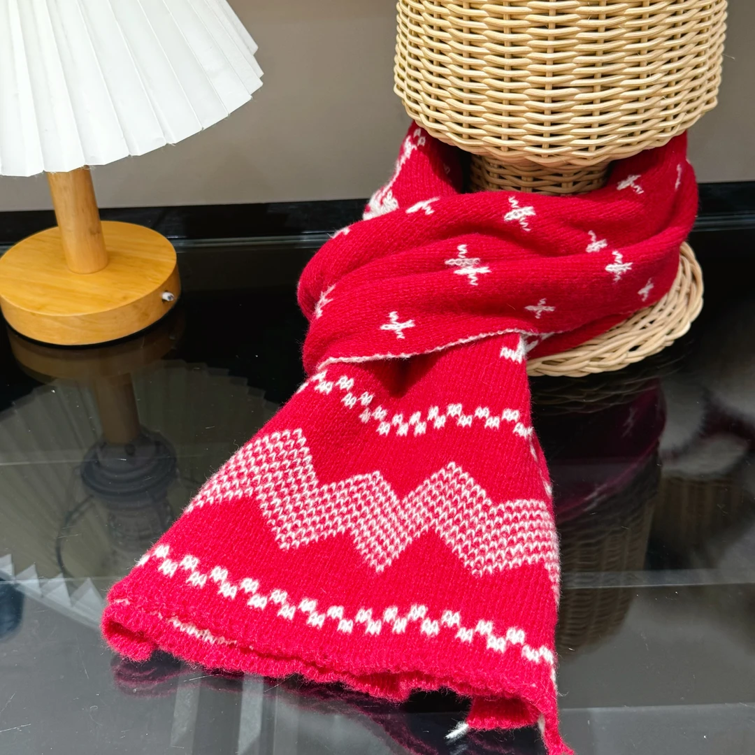 雏奇精选  红色小鹿款围巾