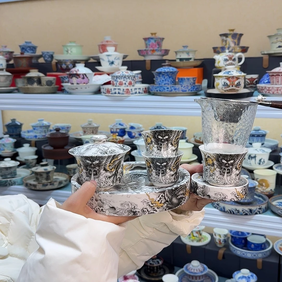 我们的目标是成为一名