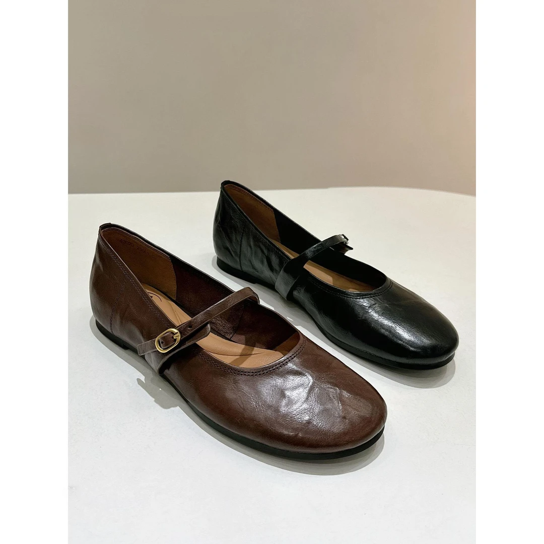 欧洲站女鞋春季新款复古一字扣圆头百搭平底浅口单鞋