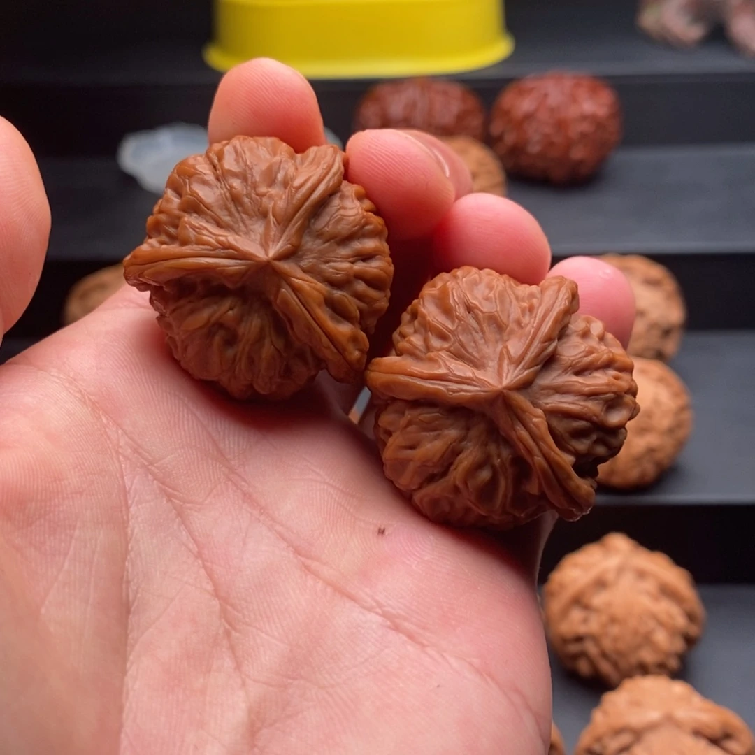 把件文玩核桃石门元宝三棱35+