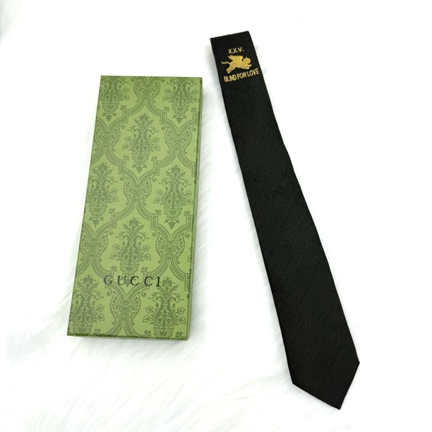 未使用 GUCCI/古驰 金色刺绣真丝领带 公价4k dj31