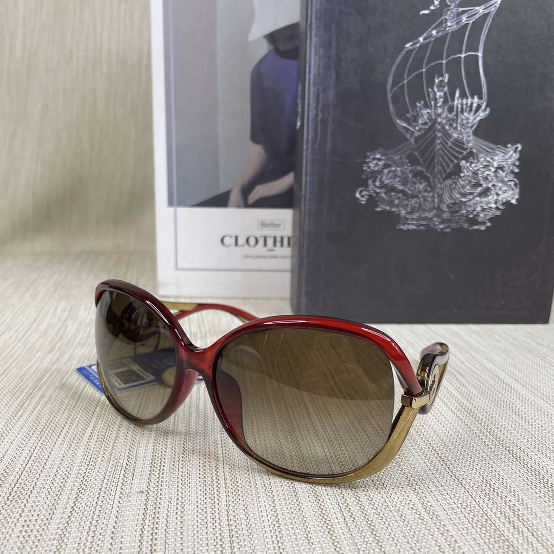 95新 DIOR/迪奥 拼色方框墨镜/AR03327509/7509