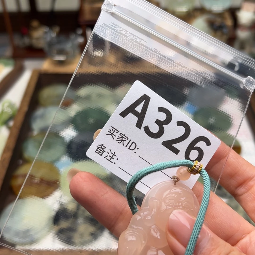 无***！蛇纹石玉未镶嵌颈饰