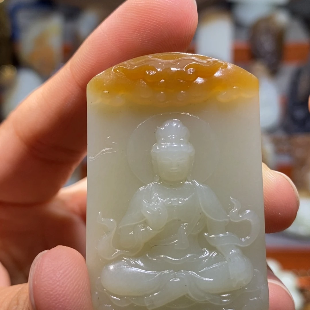 定制和田玉自在观音
