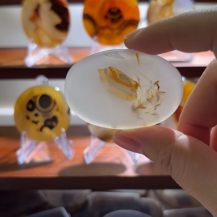 未镶嵌颈饰玛瑙/玉髓