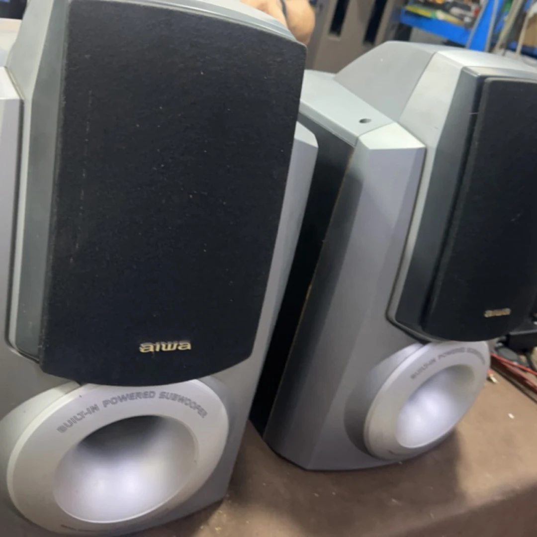 9新  爱华 959书架音箱