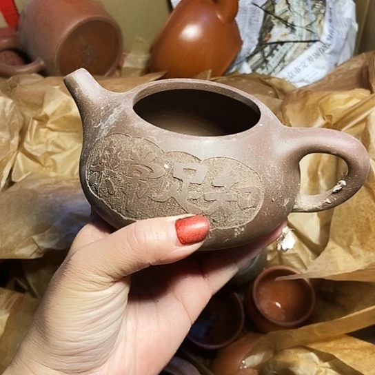 手工制作宜兴紫砂壶