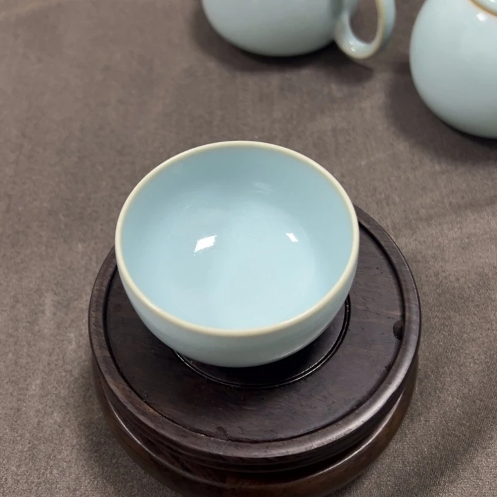 瓷片原产地原矿釉汝瓷