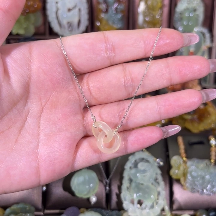 蛇纹石玉合金颈饰
