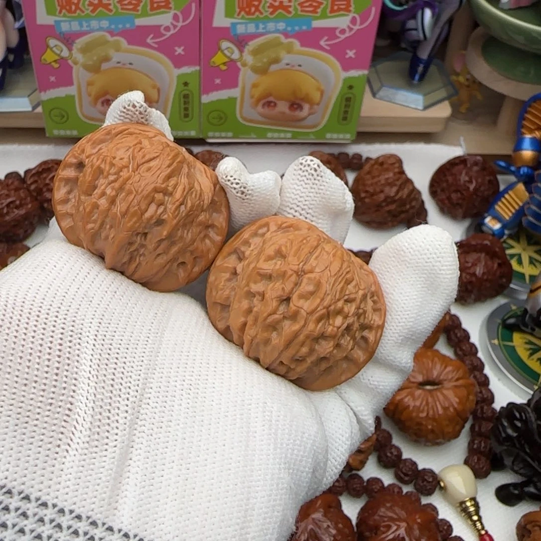 文玩核桃吊坠39正磨