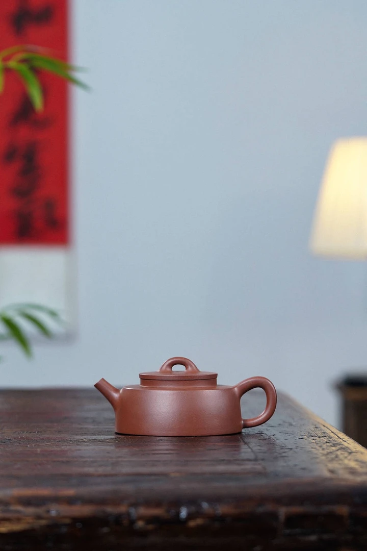 宜兴紫砂鱼罩壶紫砂壶选用老紫泥全手工制作工艺容量150cc