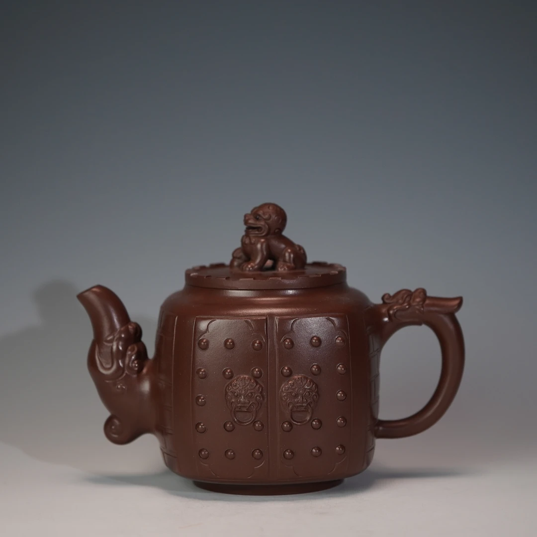 lot.20302 任伟红 深井老紫泥盛世中华壶 550cc