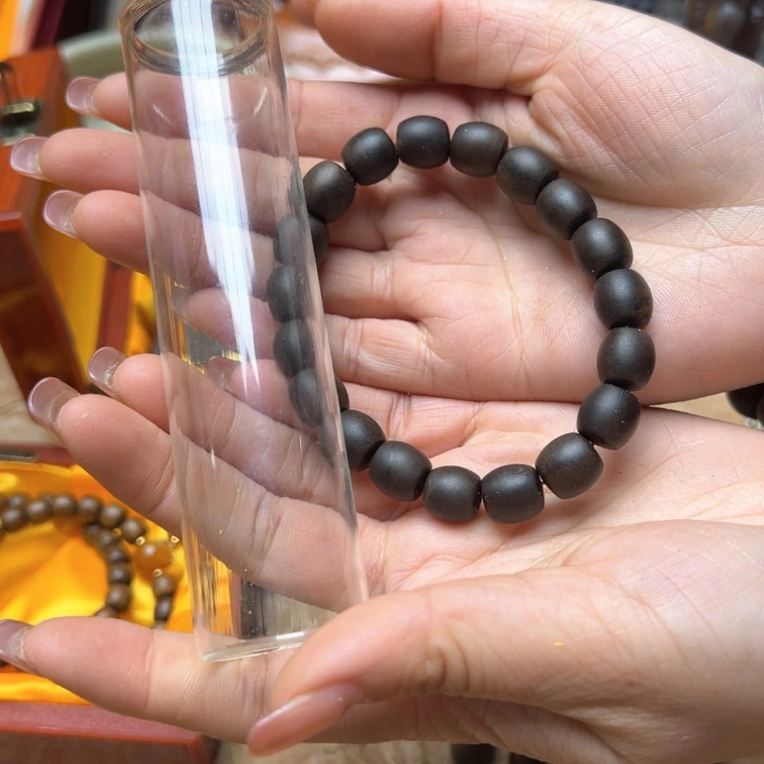 滴血莲花菩提吊坠