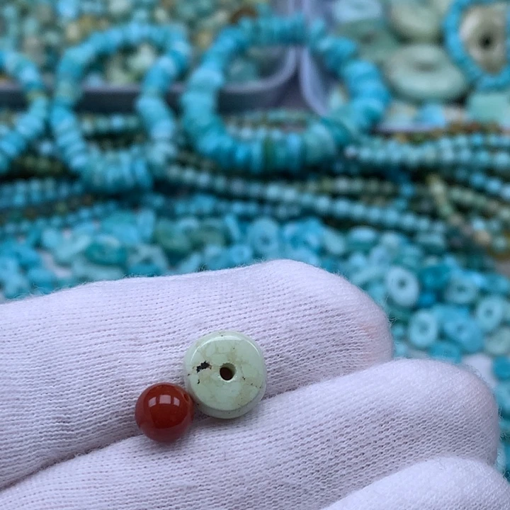 南红玛瑙未镶嵌珠宝奇石