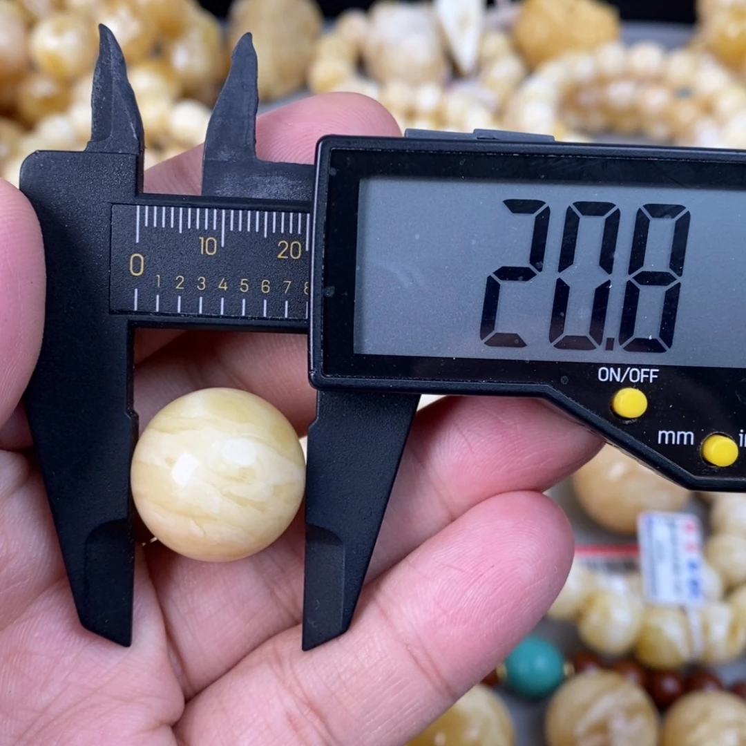 蜜蜡未镶嵌珠宝奇石5g