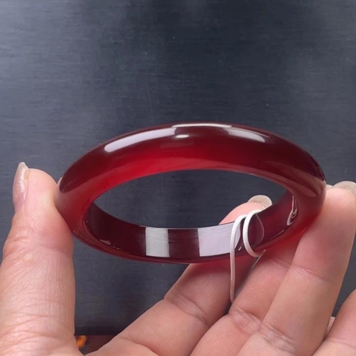 玛瑙/玉髓未镶嵌手镯57.2