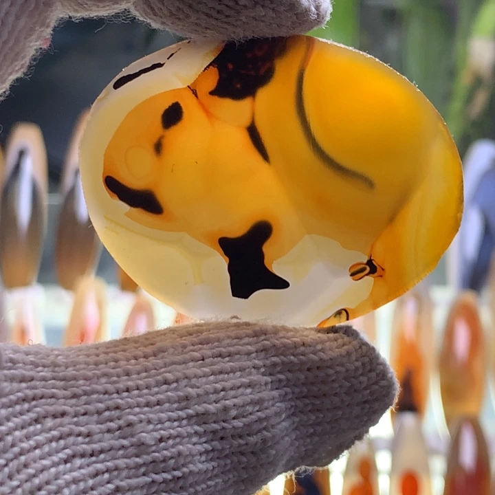 未镶嵌玛瑙/玉髓珠宝半成品111