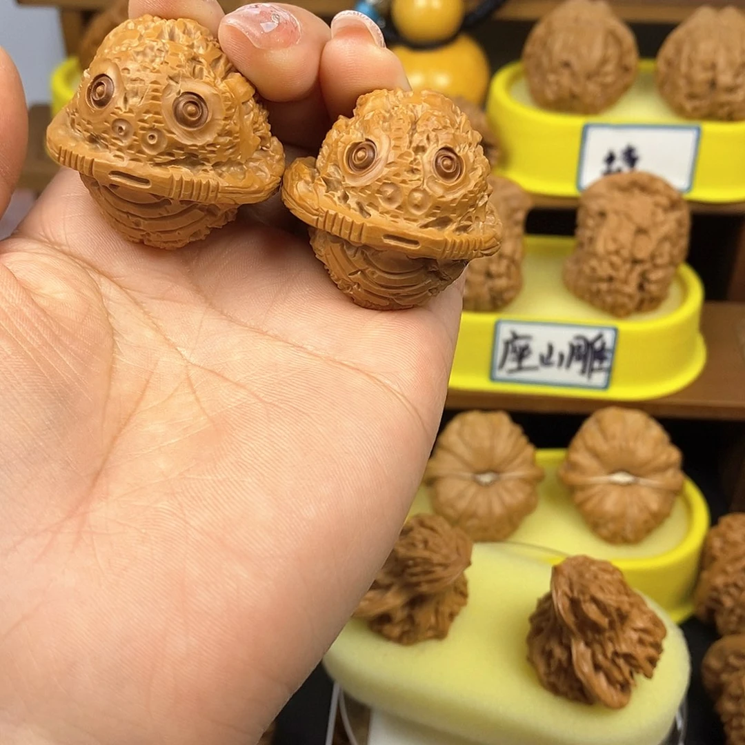 核桃金蟾 文玩/木作/... 文玩把件/