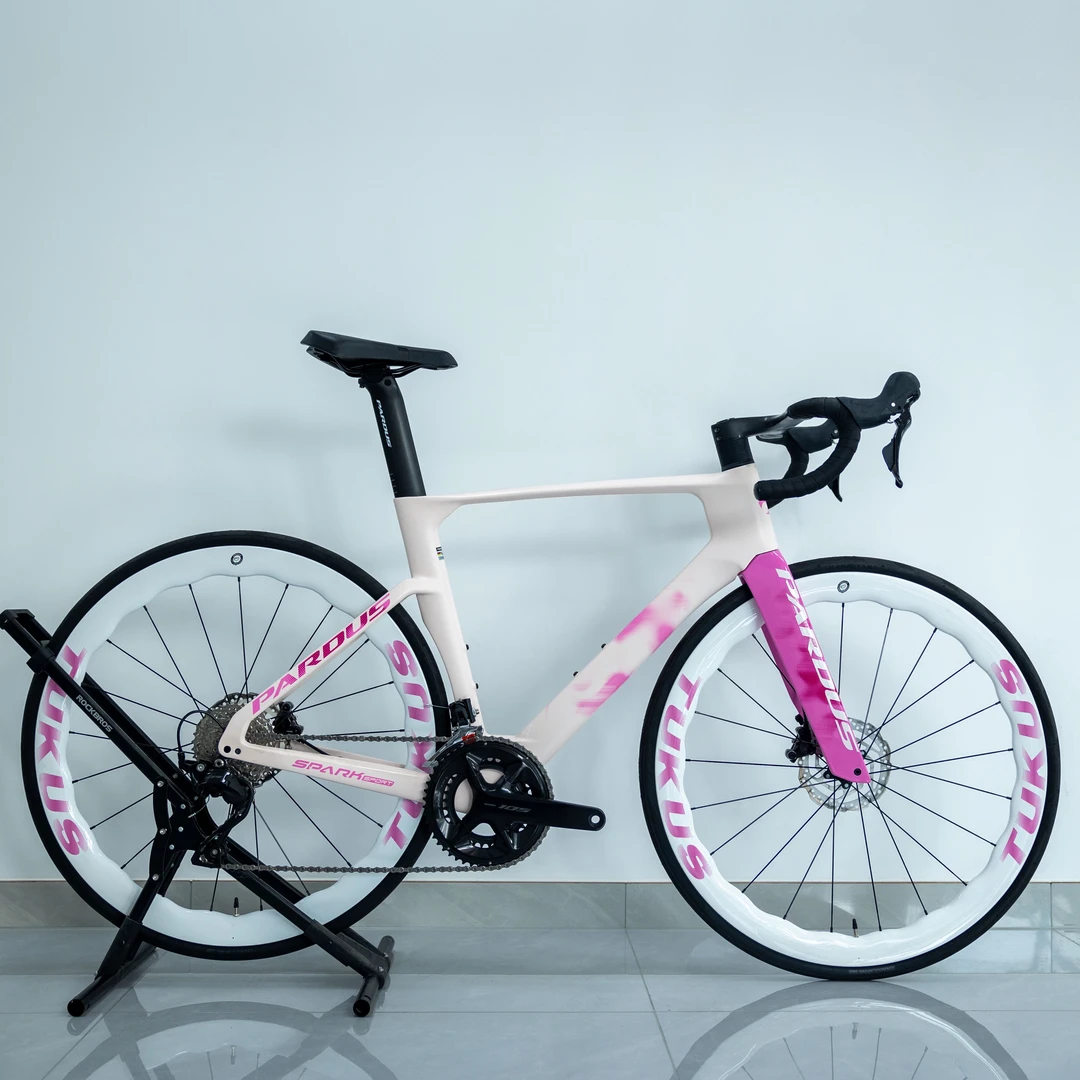 8号展车瑞豹SPARK SPORT公路车