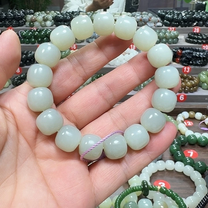 未镶嵌手链和田玉新疆且末蓝老型卡13