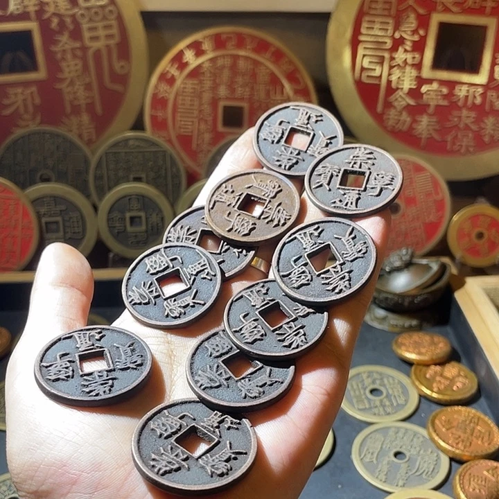 铜现代仿制工艺品