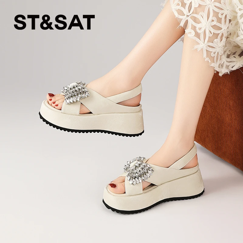 星期六真皮厚底蝴蝶结水钻凉鞋女2025新款轻便一脚蹬海边沙滩凉鞋