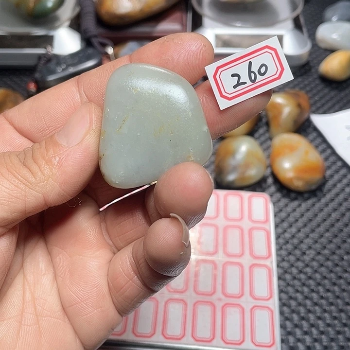 未镶嵌和田玉挂件260