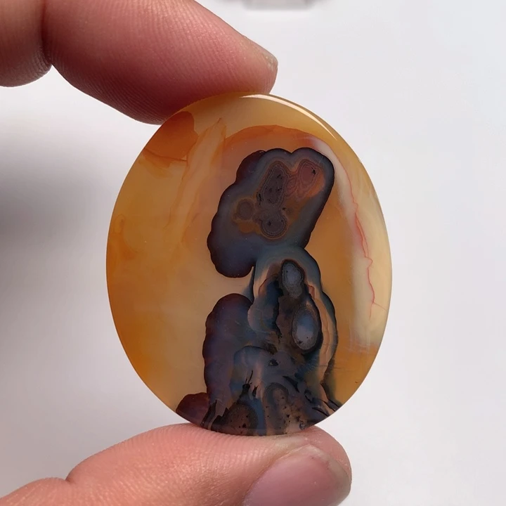 玛瑙/玉髓颈饰未镶嵌穿**空