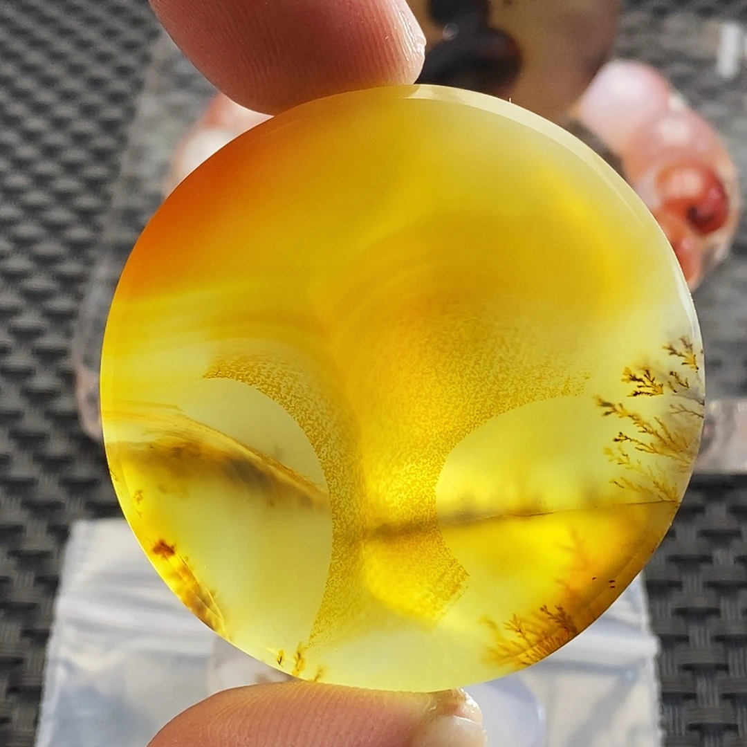 朵***儿玛瑙/玉髓未镶嵌吊坠(不含链)