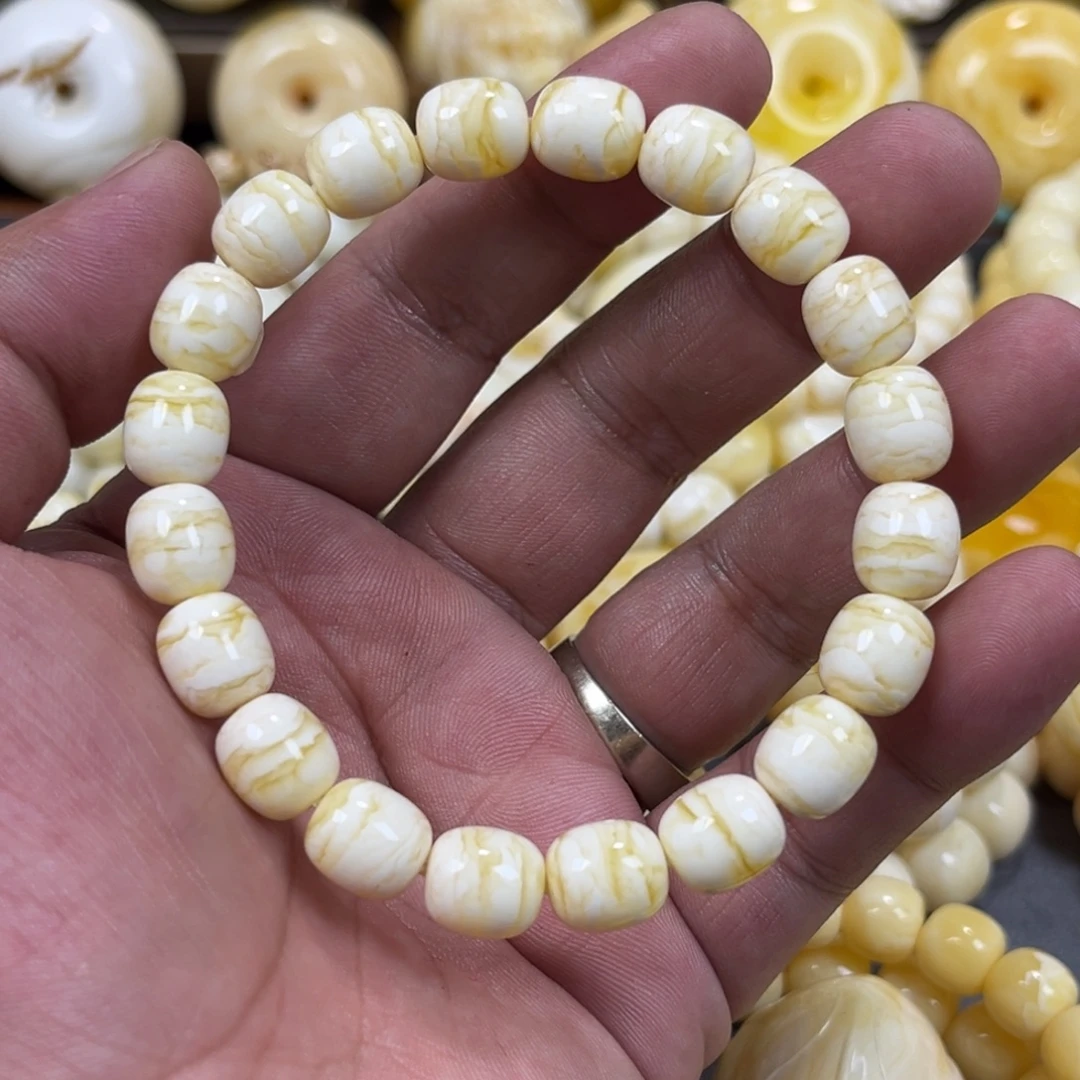 琥珀未镶嵌手串同料瓷白金线虎9×10mm