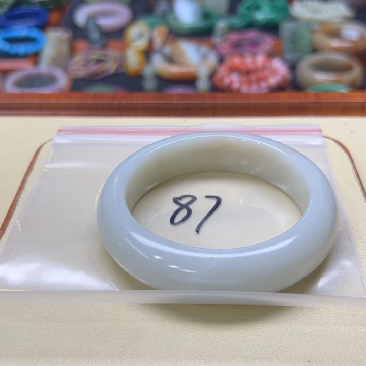 未镶嵌手镯石英质玉谈**生087