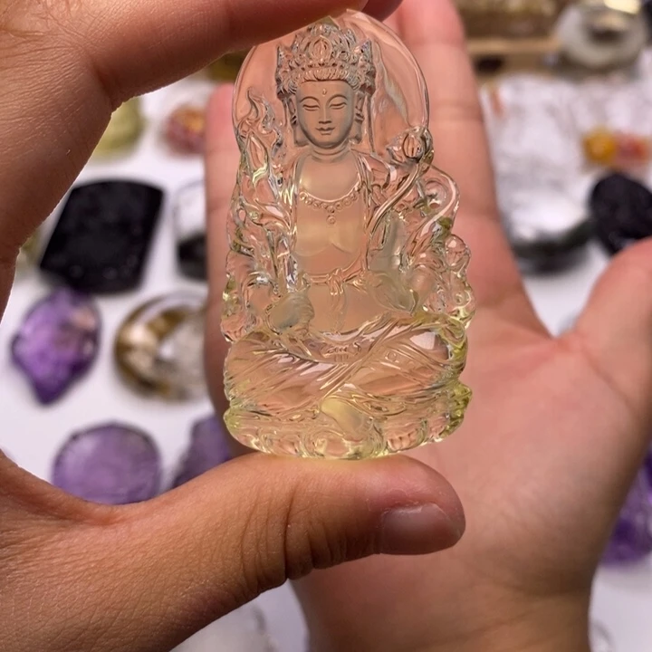 梦***校颈饰水晶未镶嵌定制