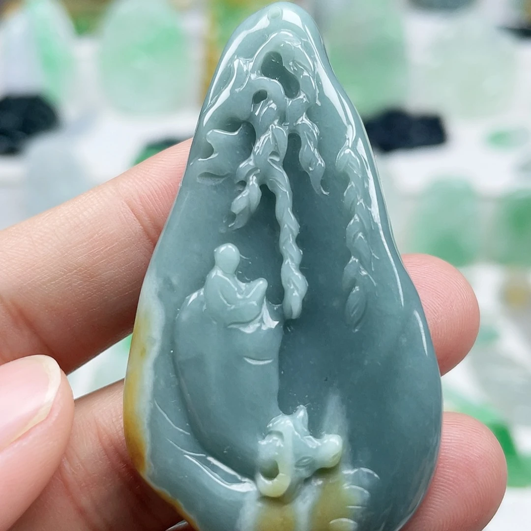 翡翠颈饰未镶嵌悟道