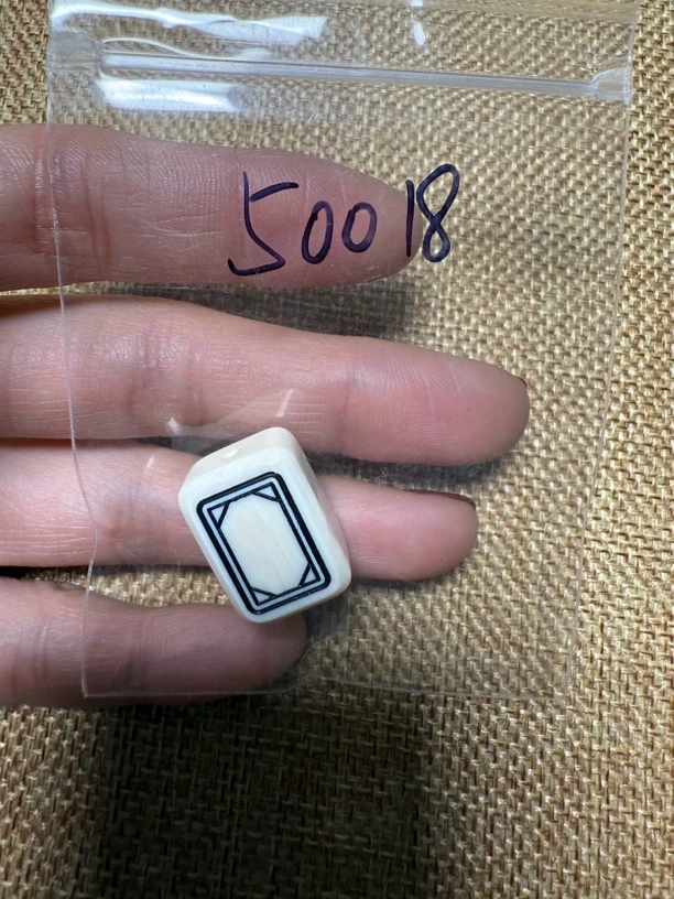 50018猛犸牙白板配饰