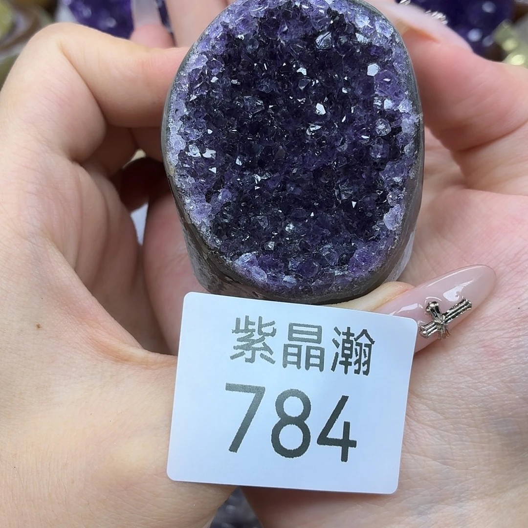 水晶大型摆件（非配饰）未镶嵌