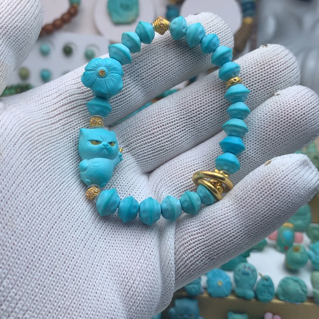 绿松石18K金镶嵌颈饰