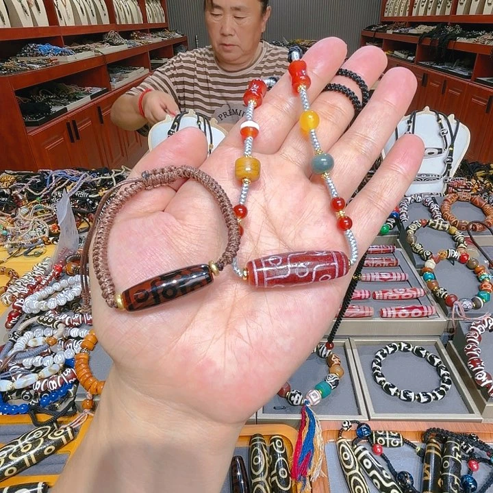 未镶嵌玛瑙/玉髓珠宝奇石