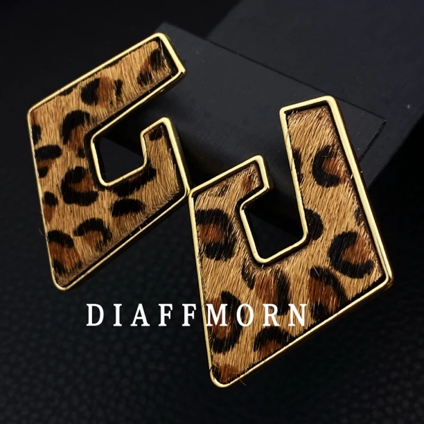 铜合金皮质耳饰 YM《豹纹系列4》  复古高级气质百搭豹纹耳钉