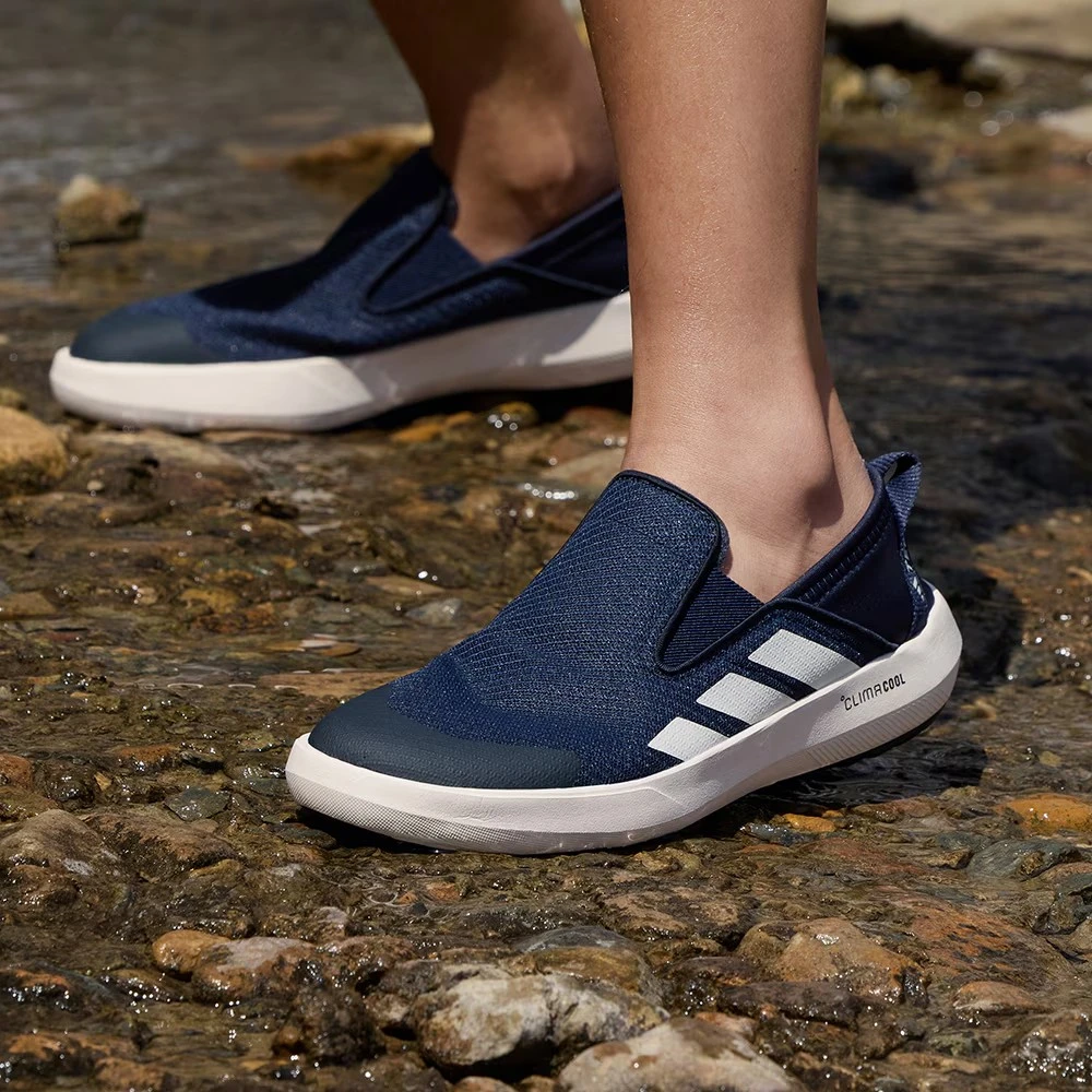 adidas/阿迪达斯夏日户外排水防滑透气一脚蹬登山运动鞋JI3503