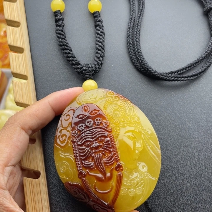 琥珀未镶嵌颈饰天然琥珀蜜蜡