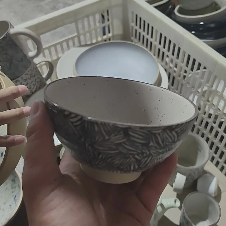F***F瑕疵陶瓷介意不拍爪子小碗